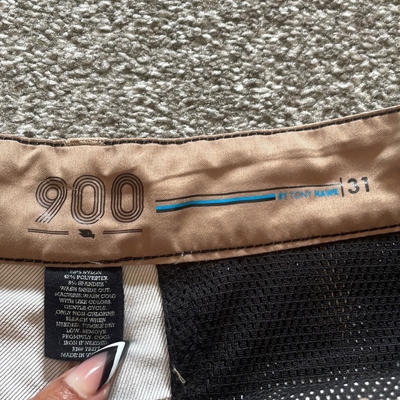 900 By Tony Hawk Men's Size 31 Tan Flat Front Skateboard Board Shorts Pockets. - Picture 3 of 9
